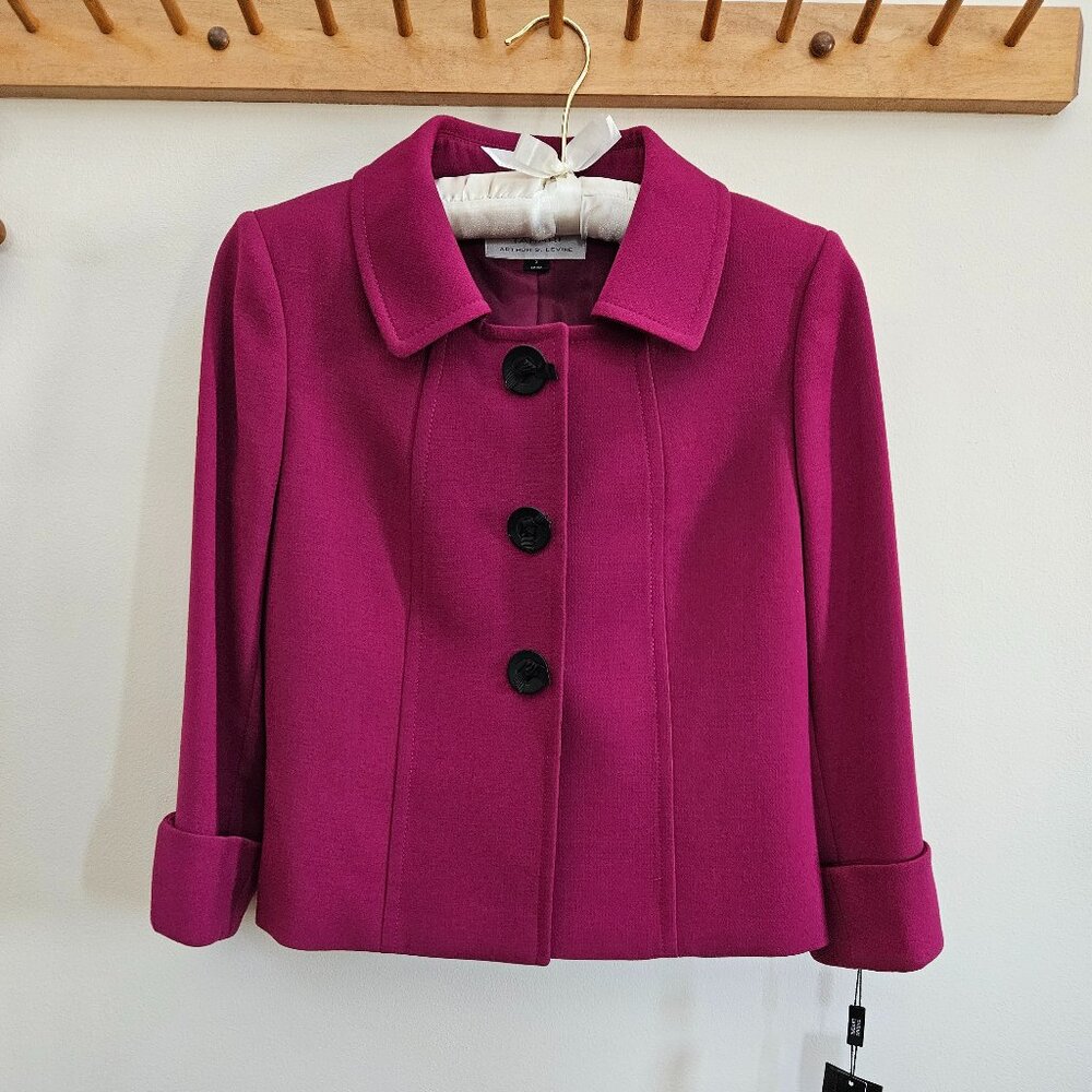 Tahari Blazer Size 2 NWT